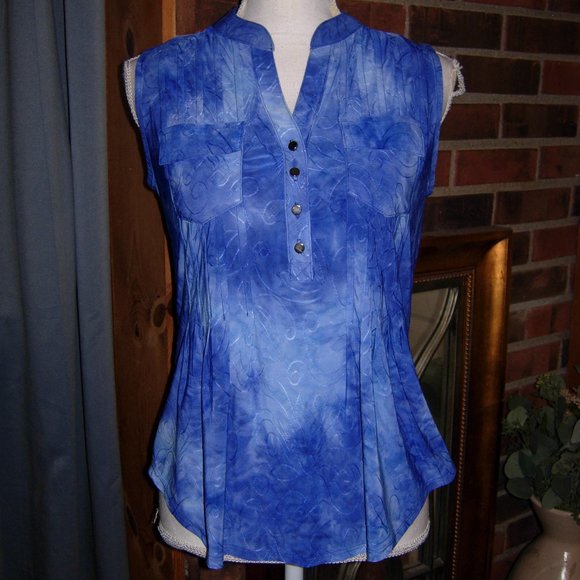 Dress Barn Tops - Dress Barn Blue Tie Dye Sleeveless Top SP